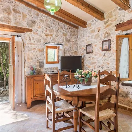 Casa De Piedra Feriehus
